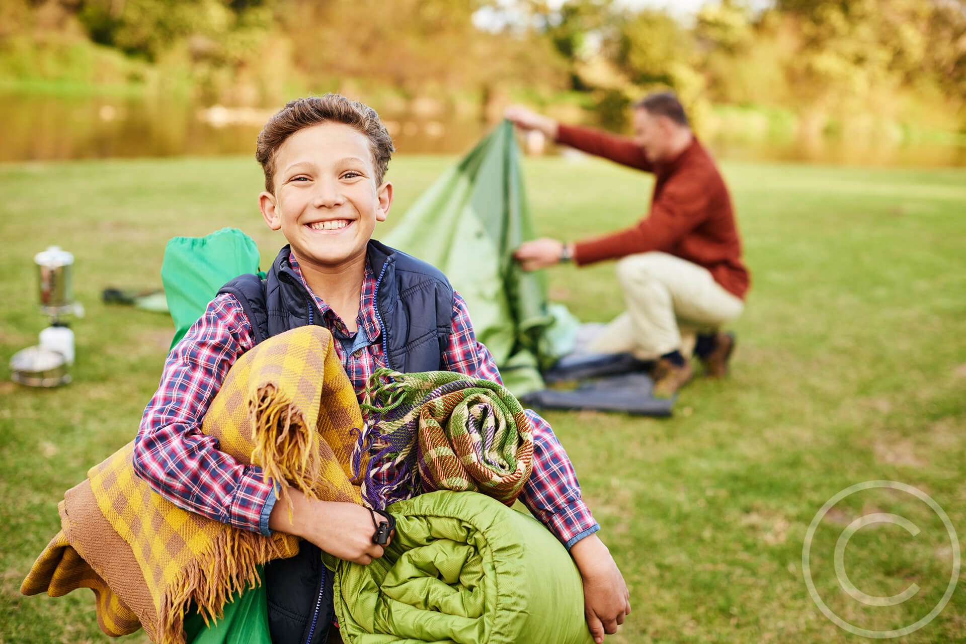 summer camp france 2023 - happy kid camping